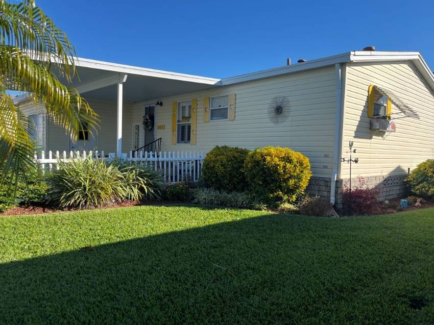 2602 Ashburn Place a Winter Haven, FL Mobile or Manufactured Home for Sale